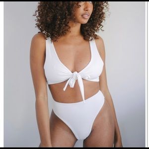 437 Aubrey II Bottoms